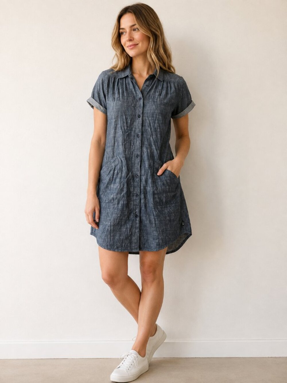 The North Face Women’s XS Chambray Button Front Shirt Dress Blue Cotton